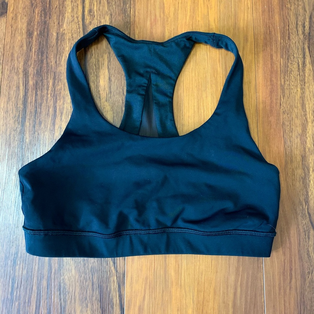 Black Razorback Lululemon Sports Bra- Size 6